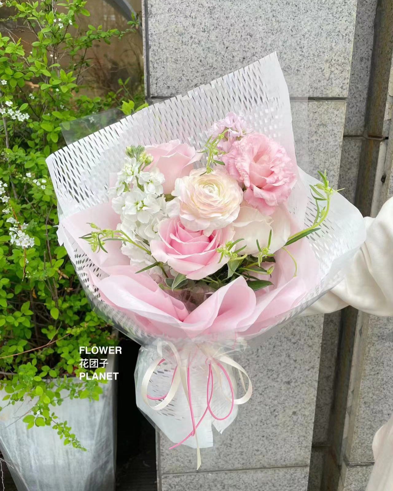 Mixed Rose Bouquet（S Size）