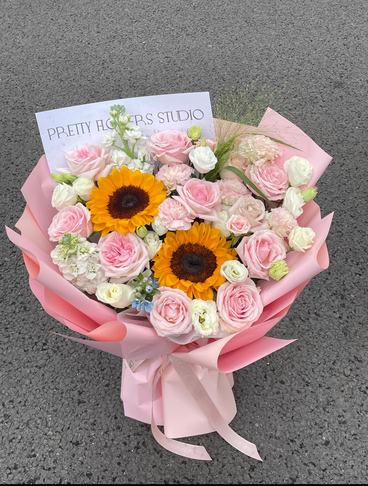 Pink Color Tone XL Size Bouquet