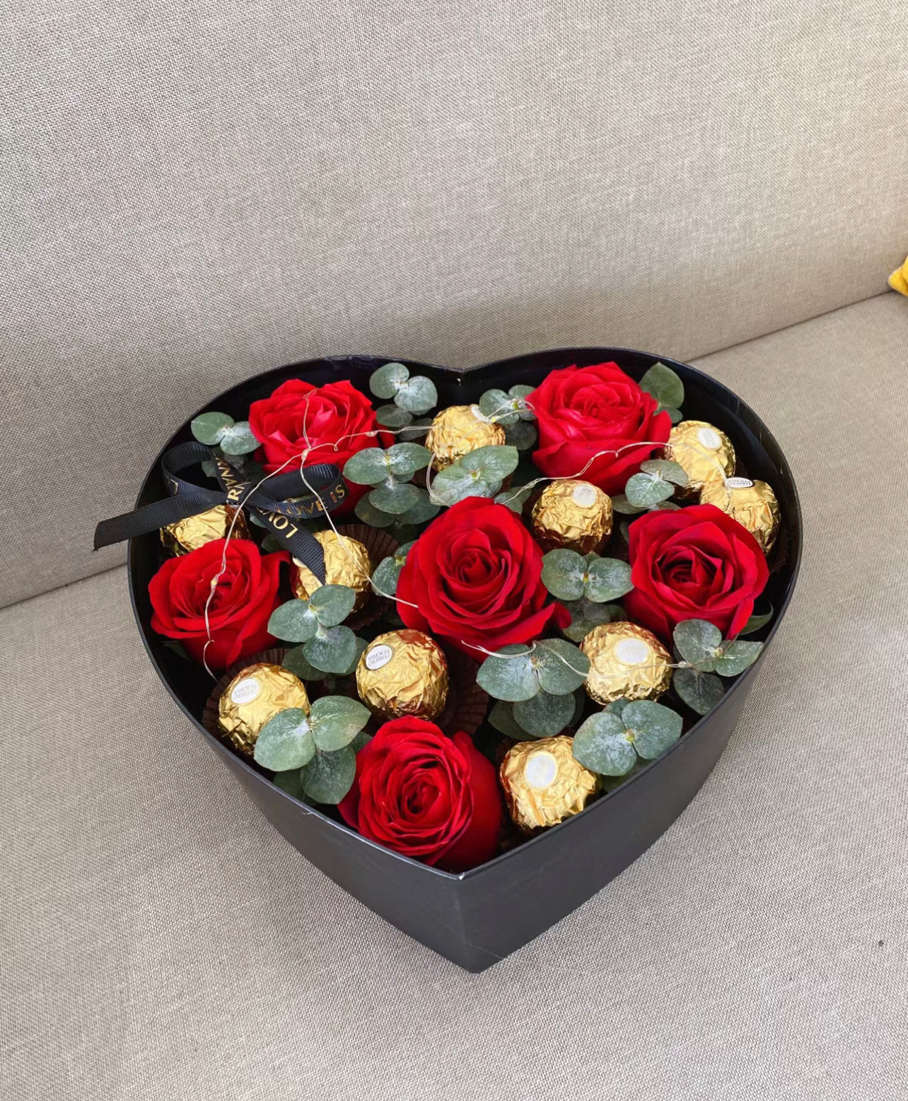 Red Roses With Ferrero
