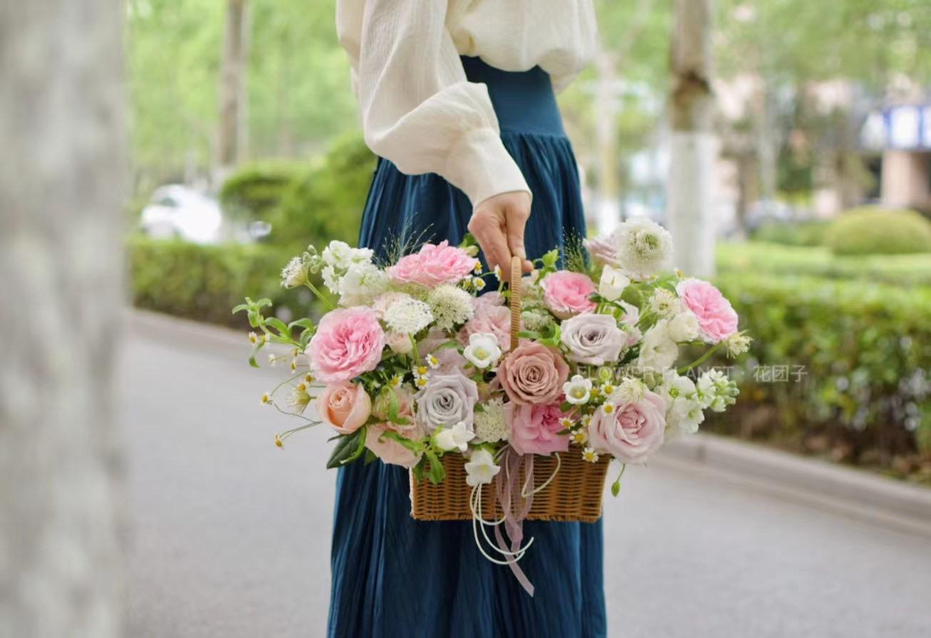 Soft Breeze From Rose